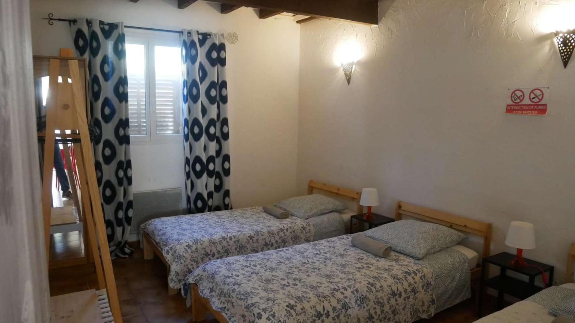 Appartement Mas Maurane - Le Bougainvillier à Tarascon Extérieur photo
